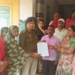 डौंडी में अवैध शराब के खिलाफ जनआक्रोश, जनप्रतिनिधियों व महिलाओं ने थाना प्रभारी को सौंपा ज्ञापन