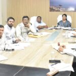 कमजोर प्रगति वाले जिलों की विशेष समीक्षा, मुख्य निर्वाचन पदाधिकारी ने ली वर्चुअल बैठक