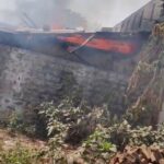 अचानक घर में लगी भीषण आग घरेलू सामान जलकर खाक !!.. सावधान..आगजनी की लगातार घटना घट रहीं