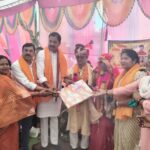 बालोद में कर्मा जयंती पर ऐतिहासिक आयोजन, 10 जोड़ों का सामूहिक विवाह और 6 परिवारों की ‘घर वापसी’