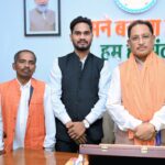 मुख्यमंत्री से पत्रकार संघ के जिलाध्यक्ष छायाकांत भट्ट ने की सौजन्य भेंट,जताया आभार