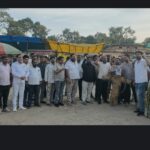प्रधानमंत्री नरेंद्र मोदी जी के विरुद्ध कथित अमर्यादित बयानबाजी के विरोध में युवा मोर्चा सारंगढ़ ने किया पुतला दहन